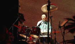 架子鼓表演视频,激情四溢！架子鼓表演视频燃爆现场